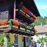 Haus Rohrmoser 3*