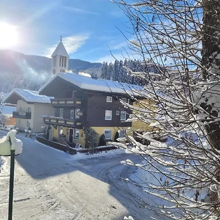 Haus Rohrmoser Guest house