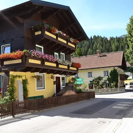 Haus Rohrmoser 3* Lungotz