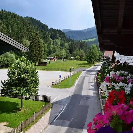 Haus Rohrmoser 3*