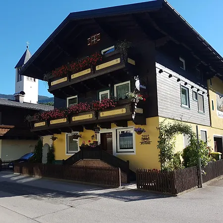 Haus Rohrmoser ゲストハウス 3*