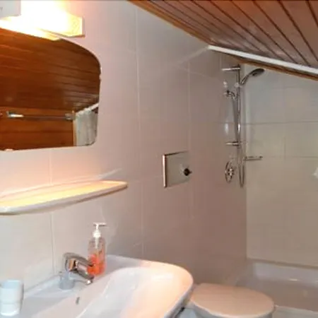 Haus Rohrmoser Guest house