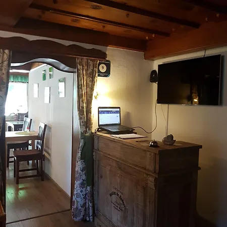 Haus Rohrmoser Guest house