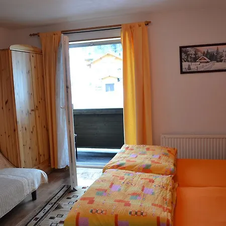 Haus Rohrmoser Guest house