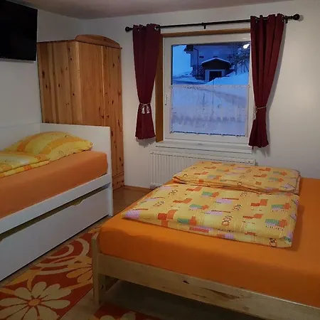 Haus Rohrmoser Guest house