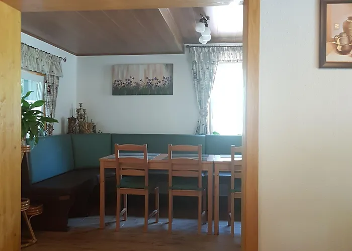 Haus Rohrmoser 招待所 Lungötz