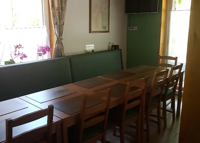 Haus Rohrmoser 招待所 Lungötz
